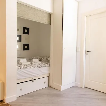 Appartamento Madragoa Cosy Lisbona